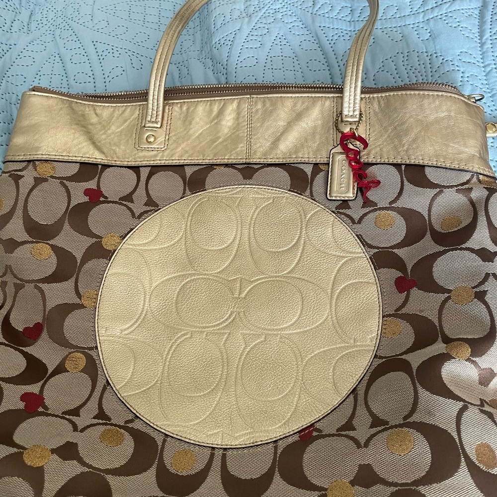 Coach Poppy Large Glam Tote